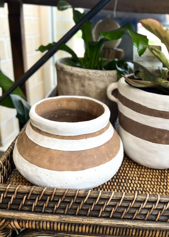 Arya Terracotta Pot - Small - Product Image