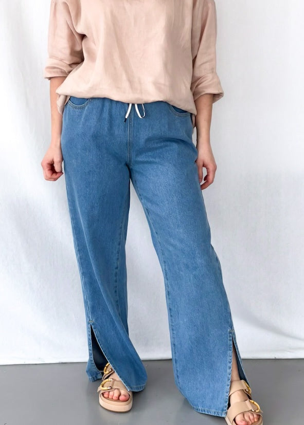 Damsel Split Leg Jeans - Product Image